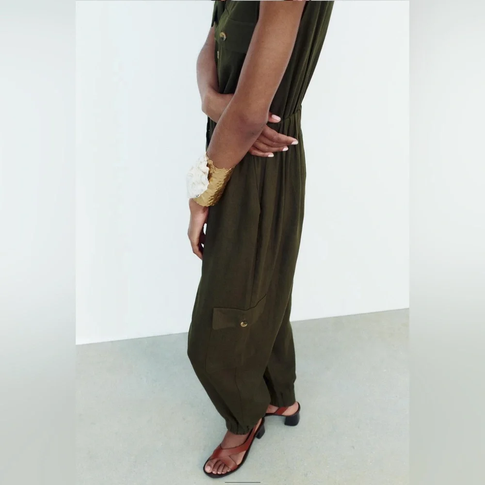 Zara Sleeveless Linen Blend Jumpsuit. New with Tags.